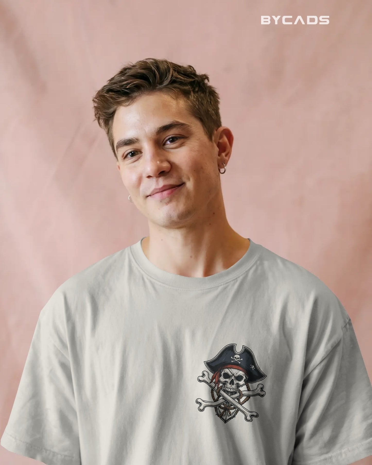 Crossbones Pirate Skull Oversized T-Shirt – Bycads Street Series Drop
