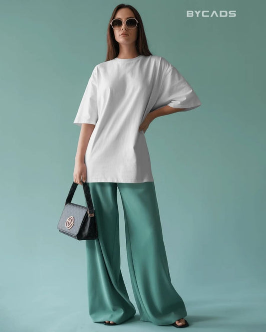 The Everyday Drop-Shoulder Tee – Unisex Oversized Fit by bycads