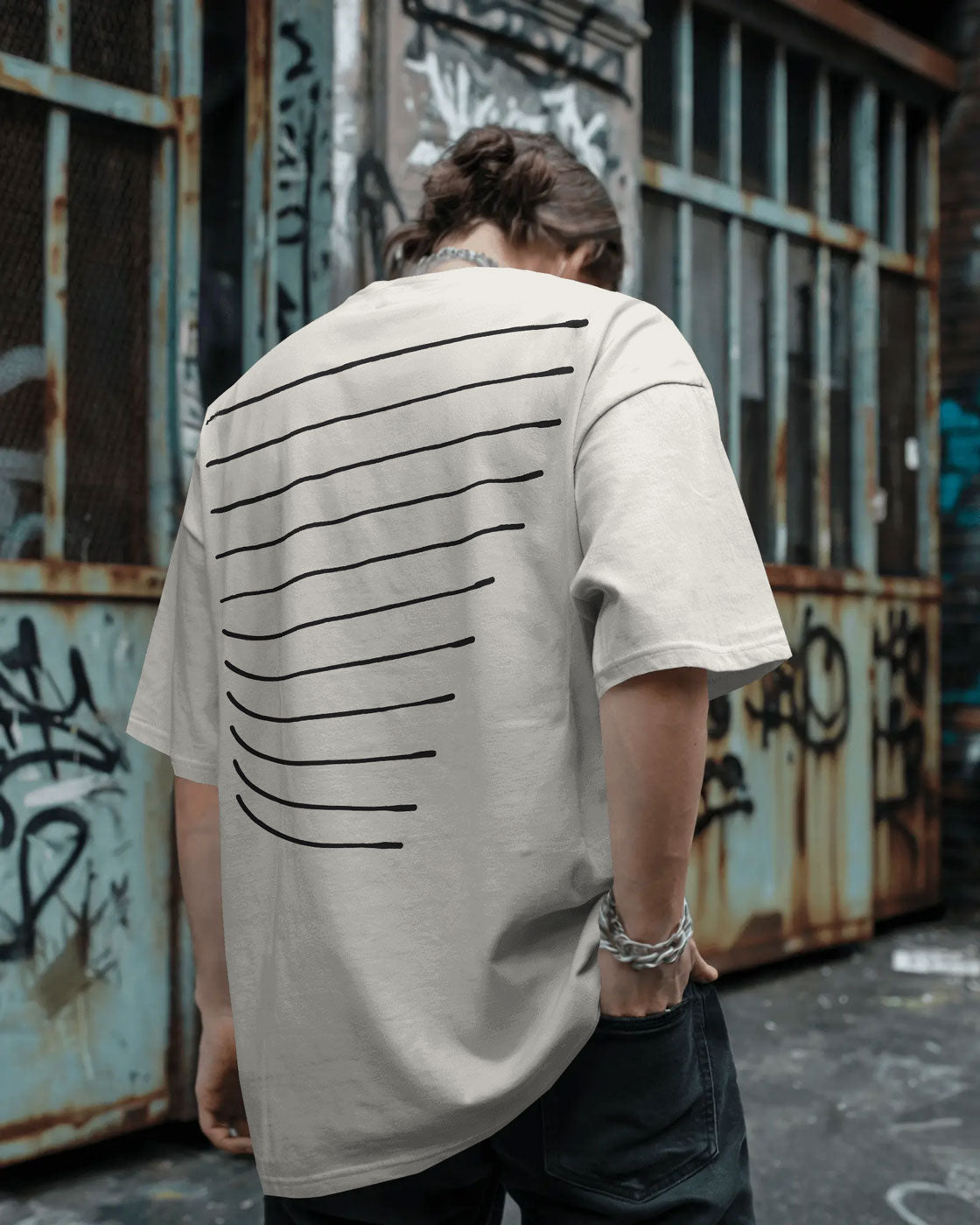 Urban Street Drift – Oversized Graphic Tee for Effortless Everyday Vibes