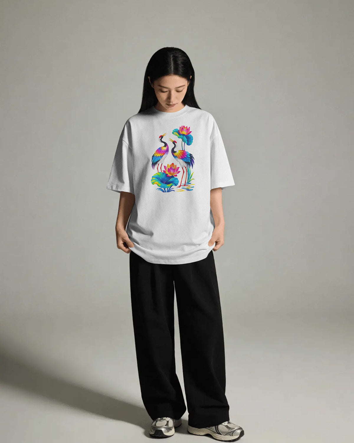 Women’s Oversized Cotton Blend Graphic T-Shirt – White | Colorful Crane & Lotus Print